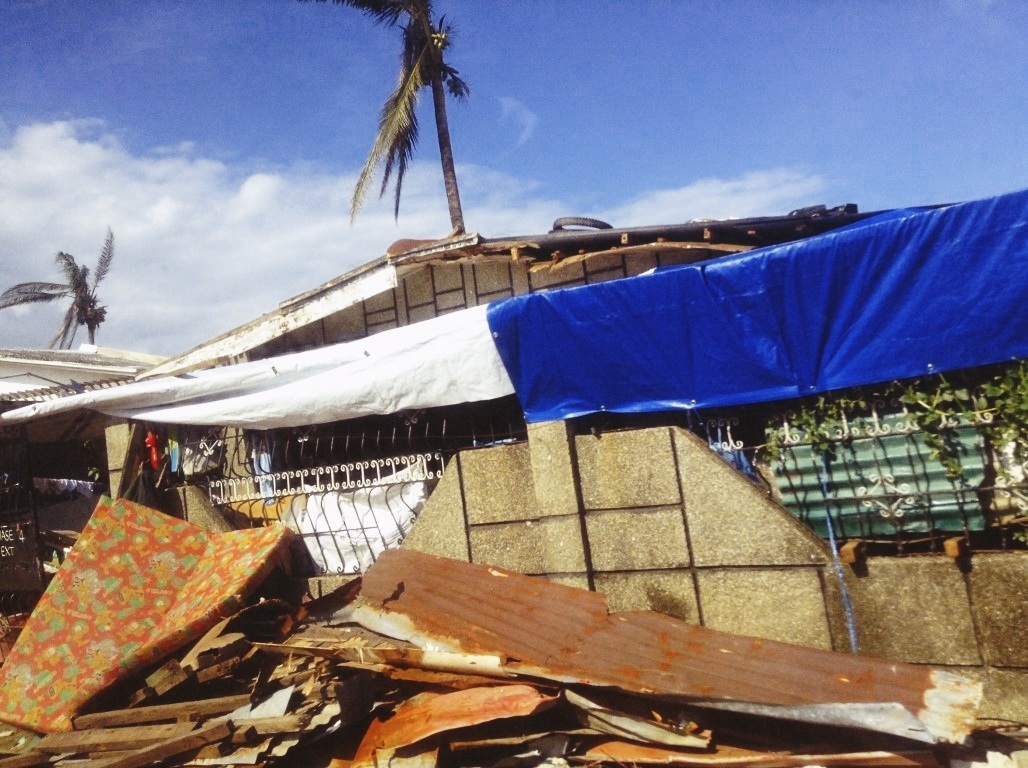damage in V&G tacloban City after typhoon yolanda 2
