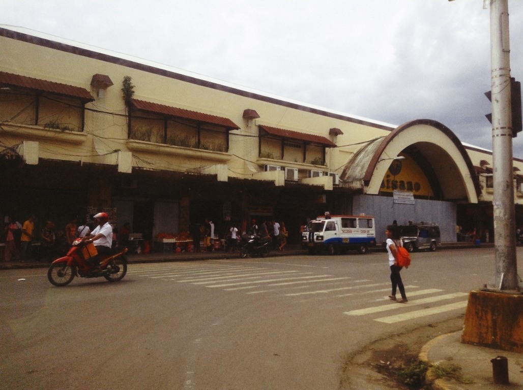 gaisano tacloban city after typhoon yolanda
