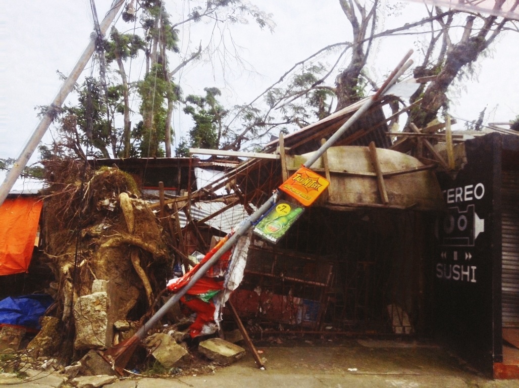 stereo sushi in tacloban city damage after typhoon yolanda